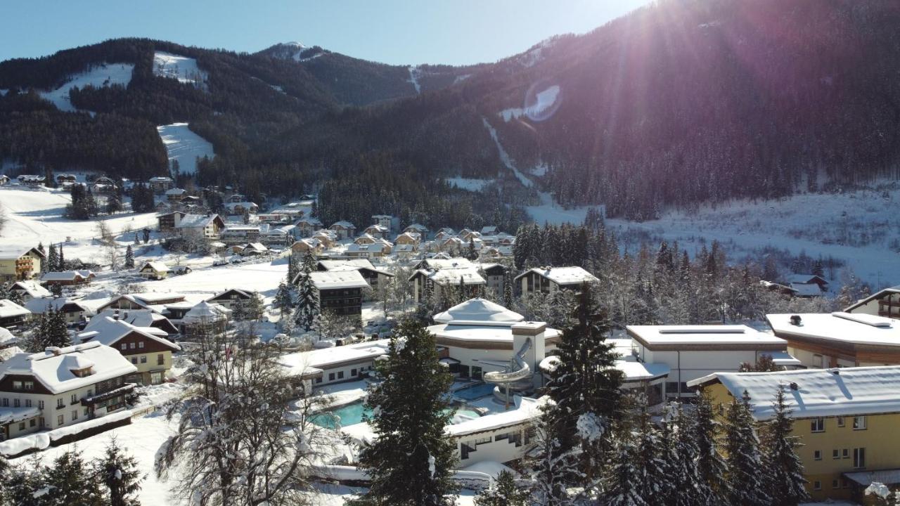 Bed and Breakfast Gaestehaus Schusser An Der Therme à Bad Kleinkirchheim Extérieur photo